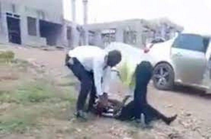 Police-investigate-officers-who-assaulted-man-at-Asankrangwa_1592x1050