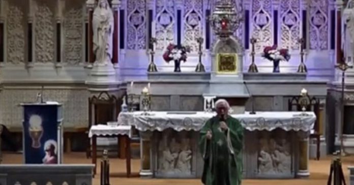 A Bishop has apologised after a controversial sermon caused a mass walkout in Kerry (Image: corkbeo) A Bishop has apologised after a controversial sermon caused a mass walkout in Kerry (Image: corkbeo)