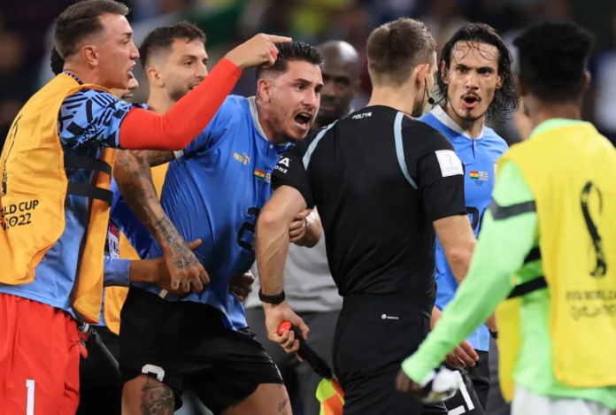 Uruguay were incensed with the officiating against Ghana / Buda Mendes/GettyImages Uruguay were incensed with the officiating against Ghana / Buda Mendes/GettyImages