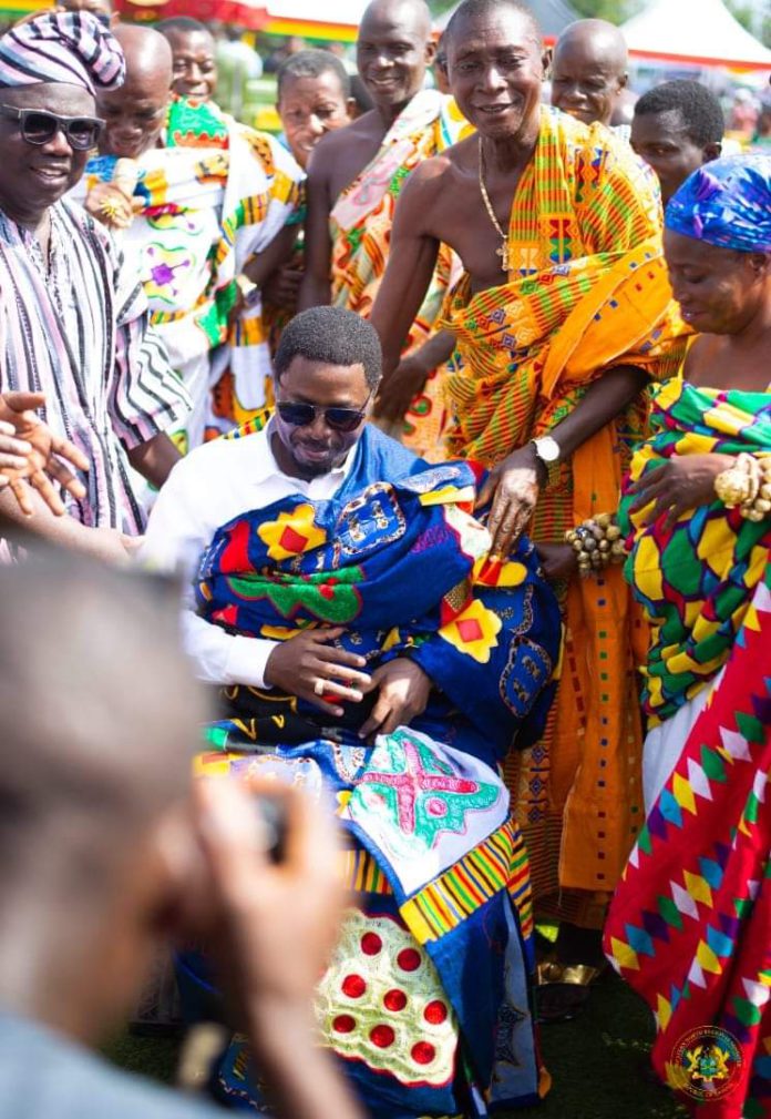 Western North Regional Minister enstooled Nkosuohene in Sehwi Asawinso