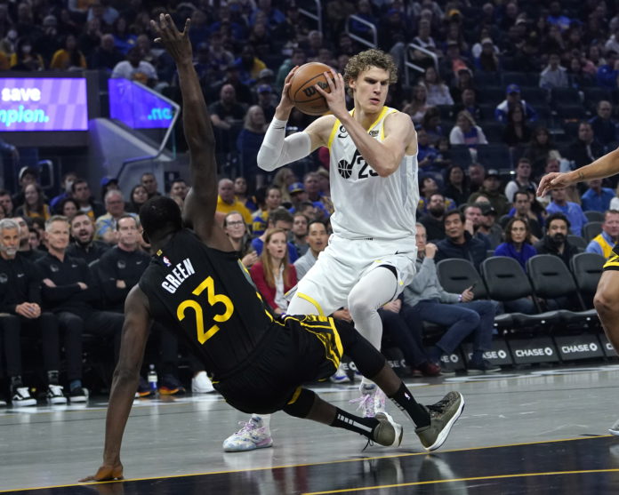 Utah Jazz at Golden State Warriors