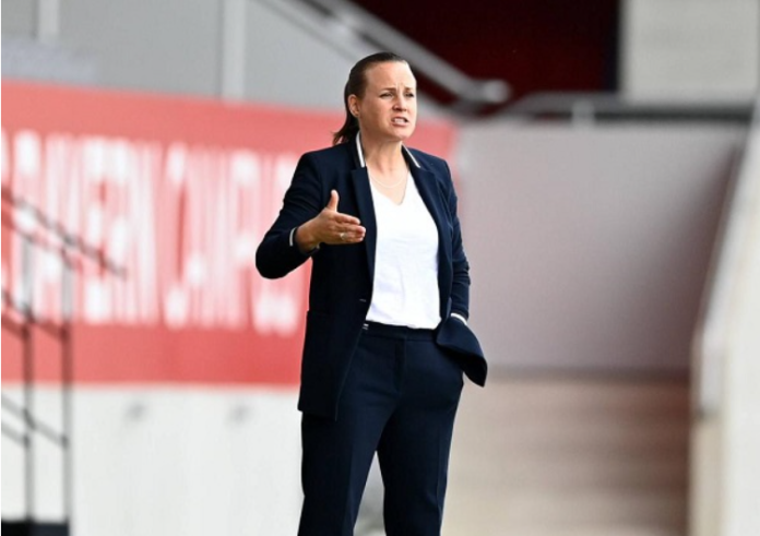 Nora Häuptle Nora Häuptle