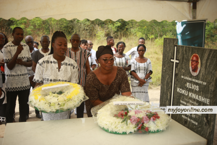 Elvis Koku Kwashie's tomb