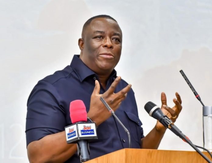 Exim-Bank-_-Lawrence-Agyinsam-1-552x424_1367x1050