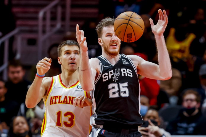 San Antonio Spurs at Atlanta Hawks