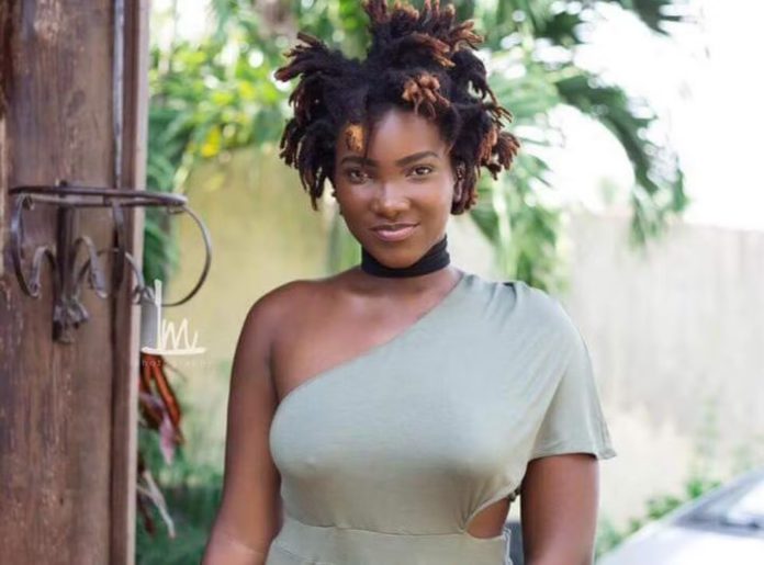Ebony Reigns