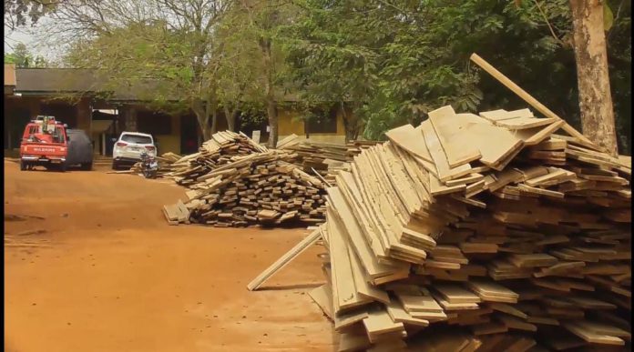Forest Commission confiscates 25,000 illegal pieces of wood at Juaboso
