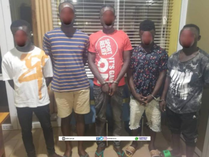 Robbery syndicate