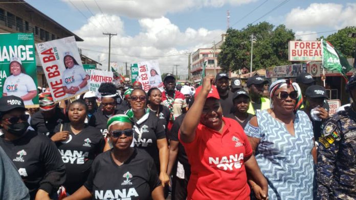 NANA OYE