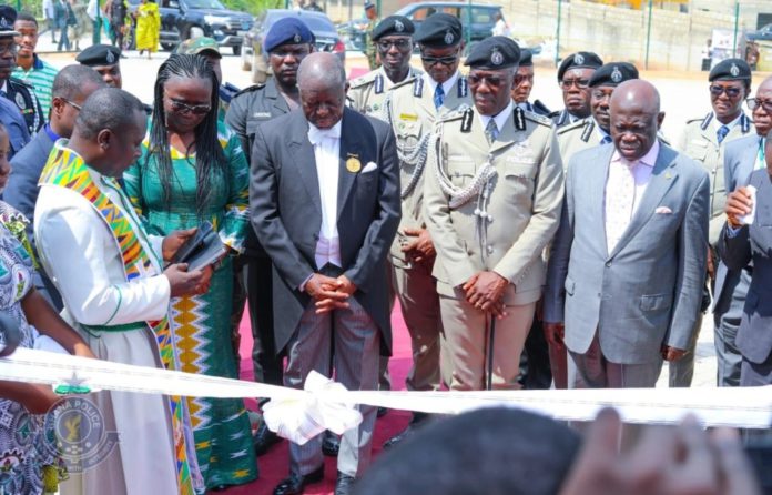 Otumfuo, Dampare present as KNUST commissions new police station to beef security