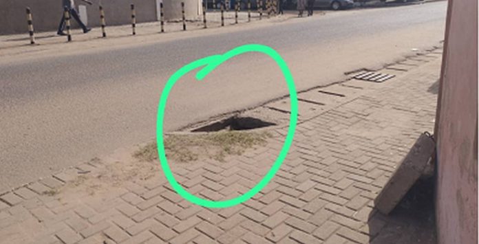 The gutter in which the baby was dumped source: Daily Graphic The gutter in which the baby was dumped source: Daily Graphic