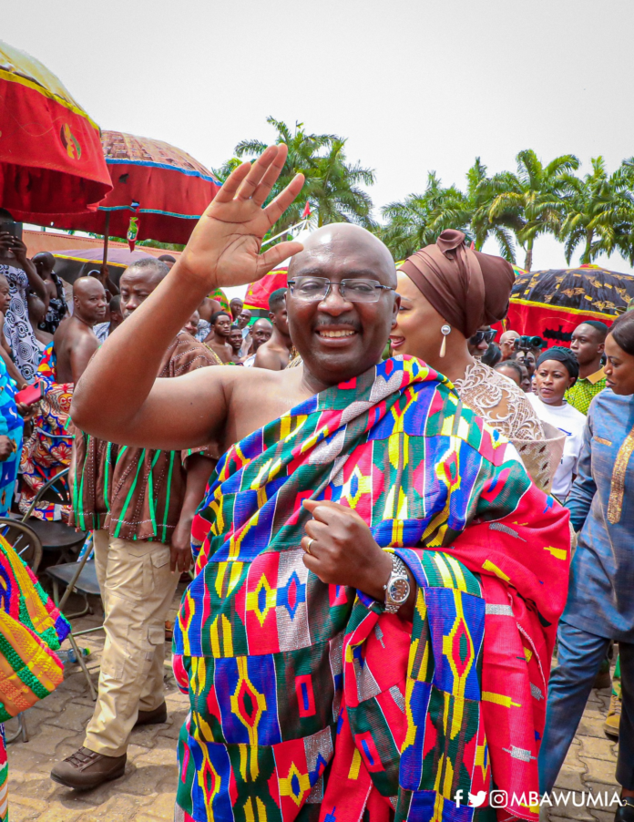 Bawumia kente