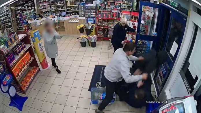 Billy Maher fought with the would-be robber (Image: Cambridgeshire Constabulary/SWNS) Billy Maher fought with the would-be robber (Image: Cambridgeshire Constabulary/SWNS)