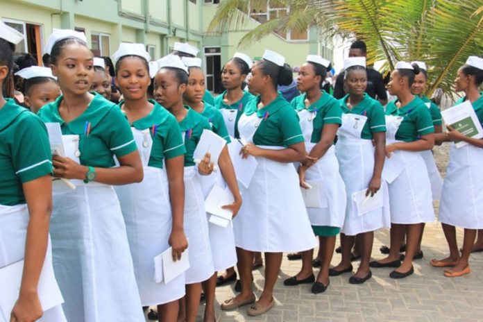 Nurses-636x424 (Copy) Nurses