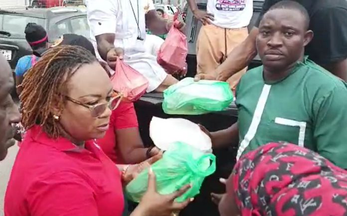 Eid-ul-Fitr: Hawa Koomson feeds over 5000 hawkers at Kasoa