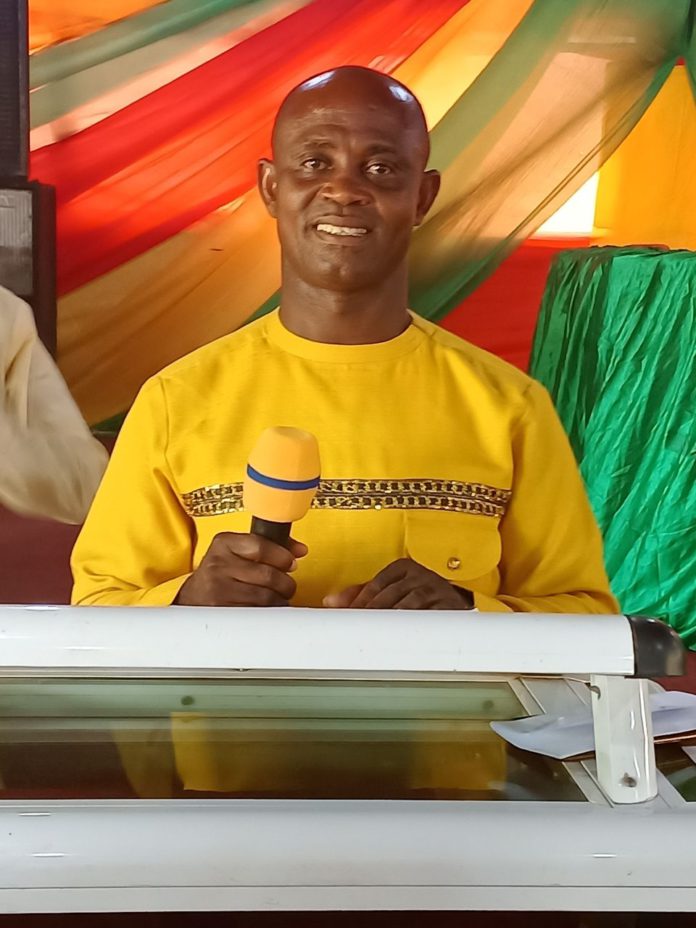 Bibiani Anhweaso Bekwai MCE, Paul Andoh