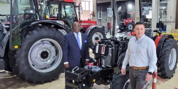 Afriyie Akoto tractor_1680x840