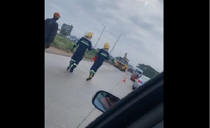 Parts of the road that has been cordoned off because of the road crash Parts of the road that has been cordoned off because of the road crash