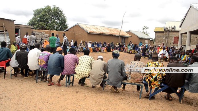 Burkinabe-refugees-8 (Copy)