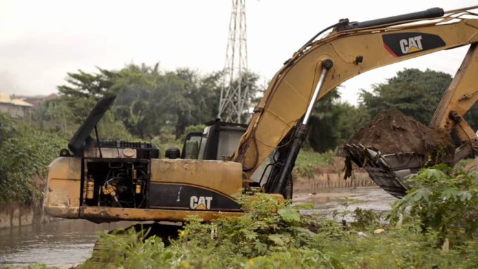 desilt dredge waterways desilt dredge waterways