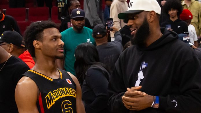 skynews-lebron-james-bronny-james_6230000