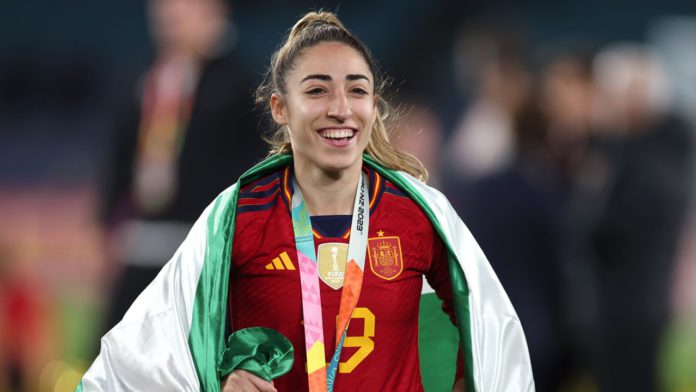 230821104432-olga-carmona-final-match