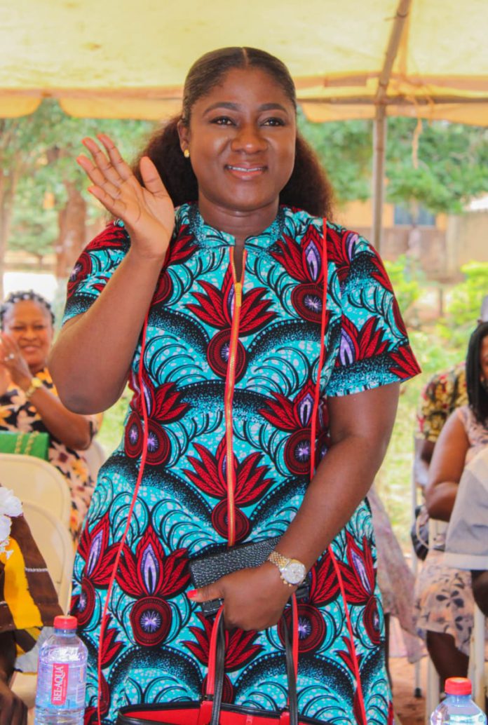 Akosua Manu