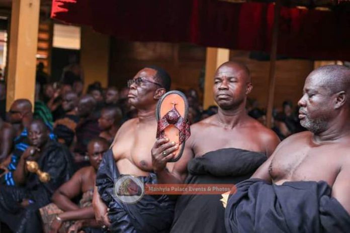Otumfuo Destools Abuontemhene, Nana Kwaku Dua III Otumfuo Destools Abuontemhene, Nana Kwaku Dua III