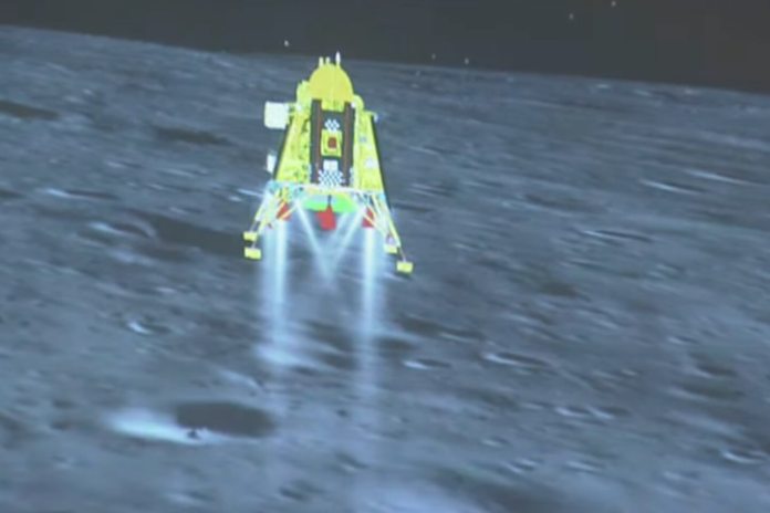 India space craft lands on the moon