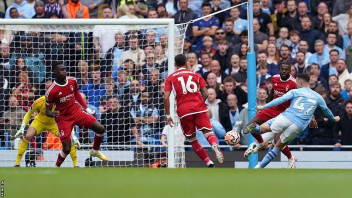 _131236460_philfodenfiresmanchestercityaheadagainstnottinghamforest