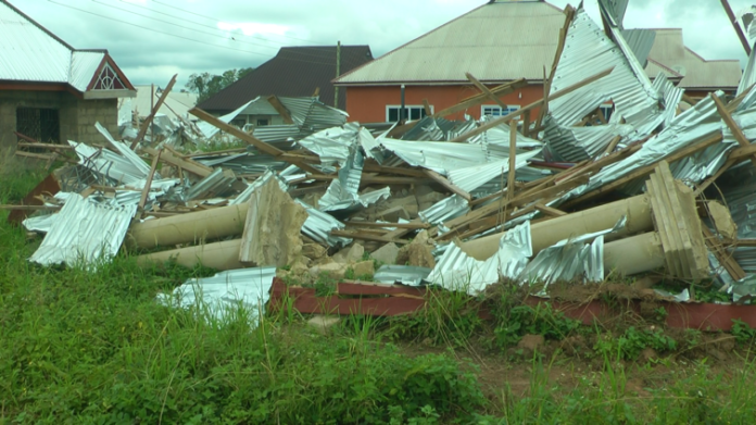 Demolished-buildings-at-Drobo-754x424