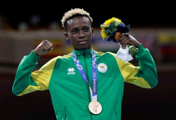 Samuel_Takyi_gold_medal