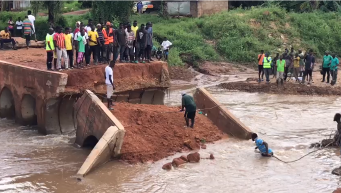Nkwanta South residents unite to fix collapsed Dekyebu bridge