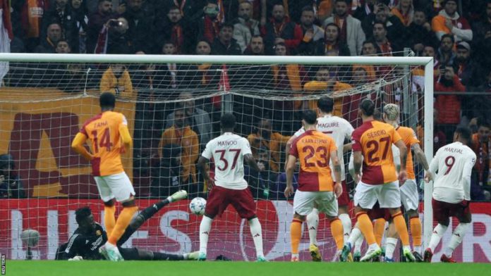 _131882984_hakimziyechreutersbody