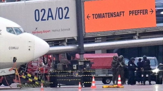 Hamburg Airport hostage