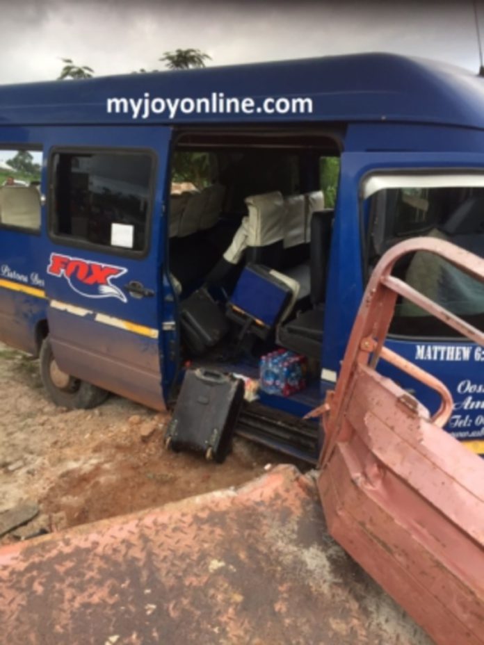 Nyinahin-Aboboyaa-accident-new-318x424-1
