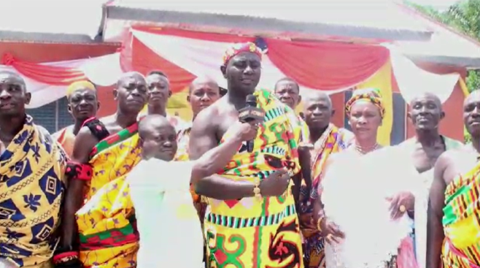 Manso Manukrom chief, community build 4-bedroom quarters for teachers