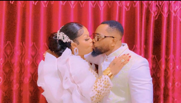 Agradaa ties knot