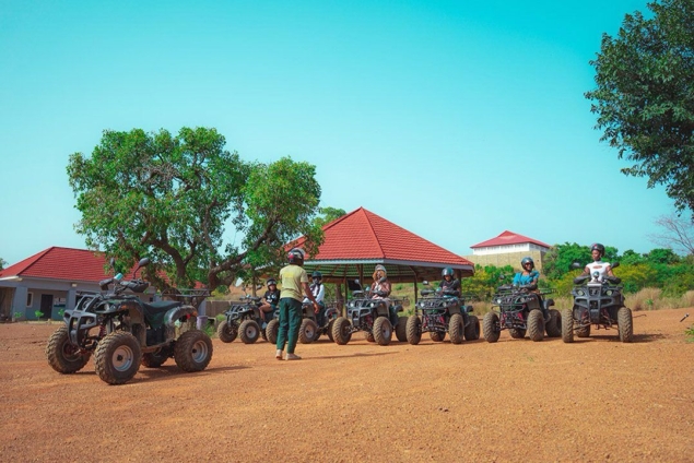SMS-at-The-Royal-Cosy-Hills-Hotel3-635x424