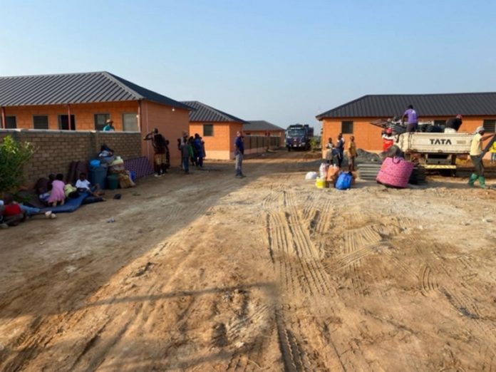 akosombo dam housing