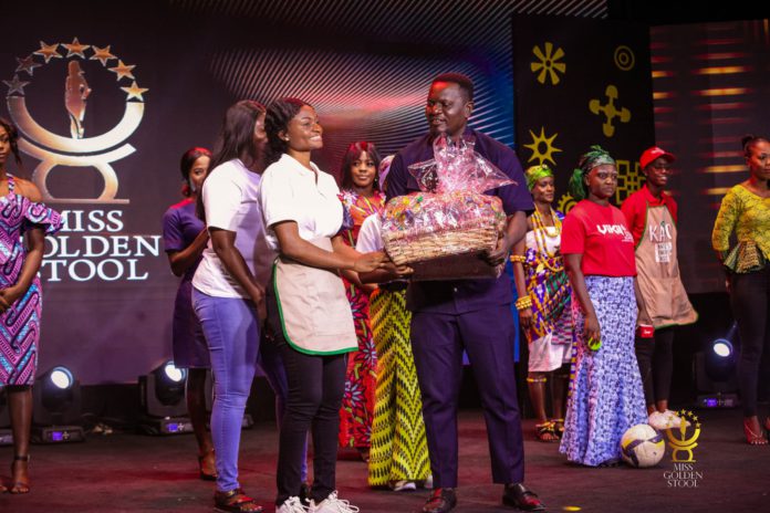 Miss Golden Stool week 7