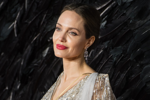 Abgelina Jolie (WireImage) Abgelina Jolie (WireImage)