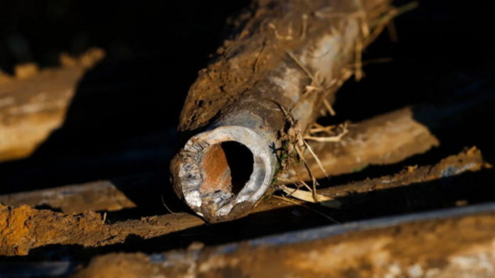 lead-pipe-top (1)