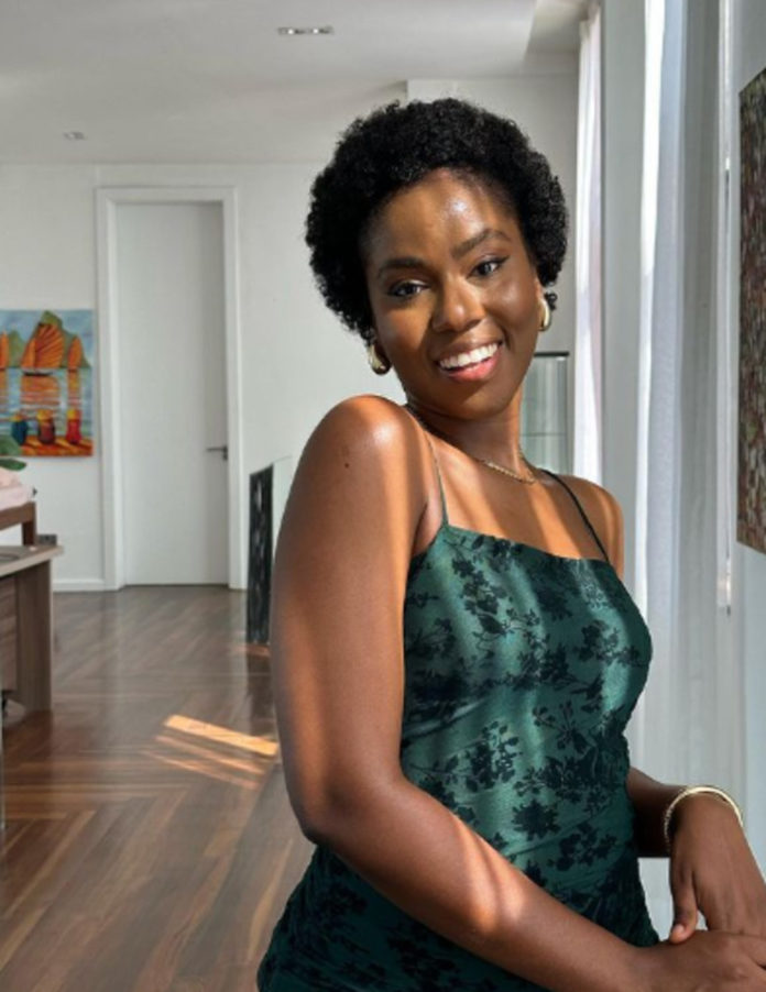 MzVee