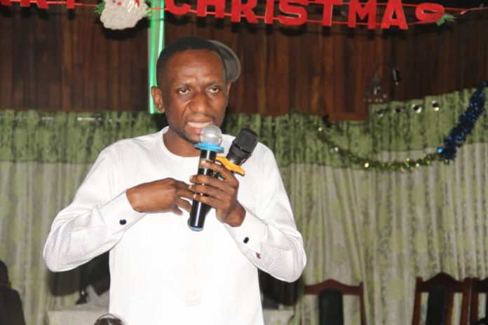 Asante Akyem Central, Kofi Ofosu Nkansah