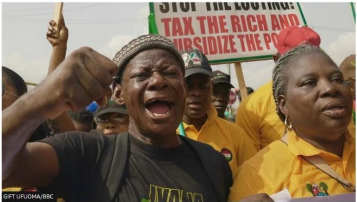 Government policies have worsened the economic crisis, trade unions say