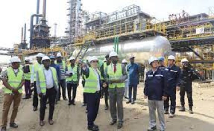Sentuo oil refinery (1)