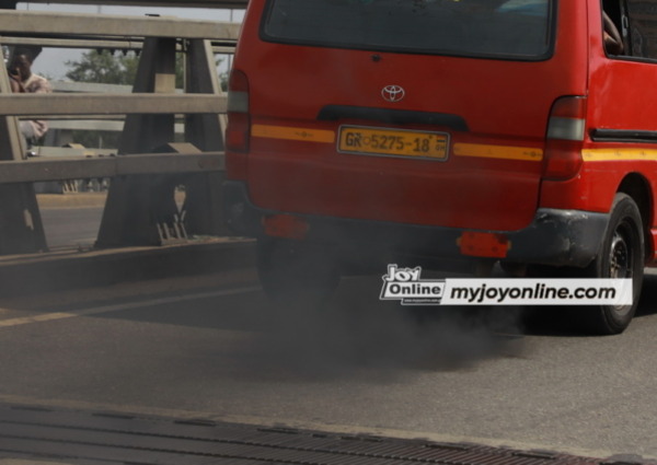 Smoking-Cars-8-598x424 (1)