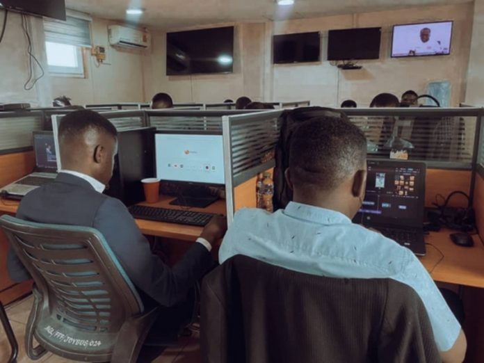 working Ghanaians working Ghanaians