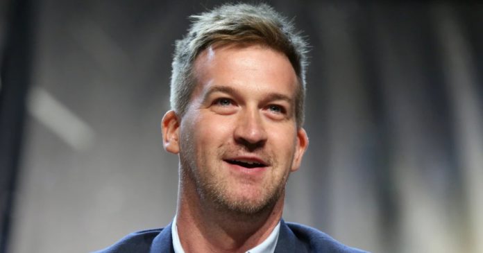 Kenneth Mitchell